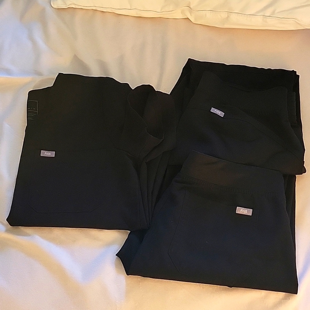 Figs scrubs